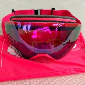 SMITH B4BC Snow Goggles with pink Pouch